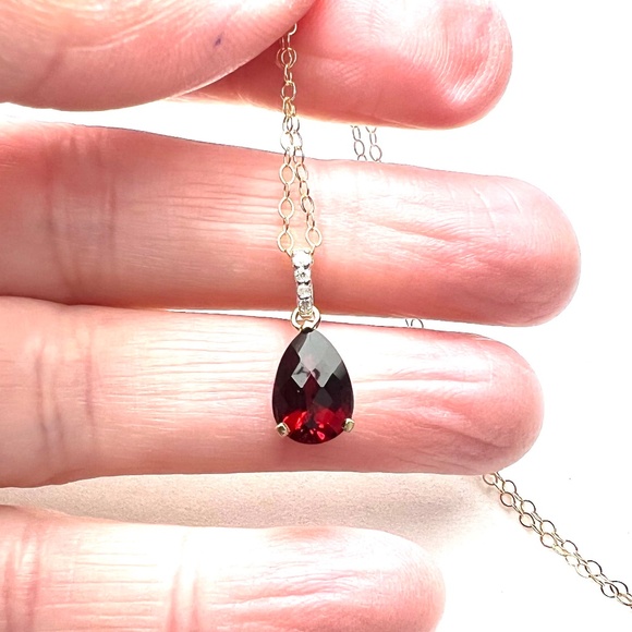 Natural Garnet and Diamond Pendant 14k Yellow Gold , January Birthstone - Picture 8 of 10